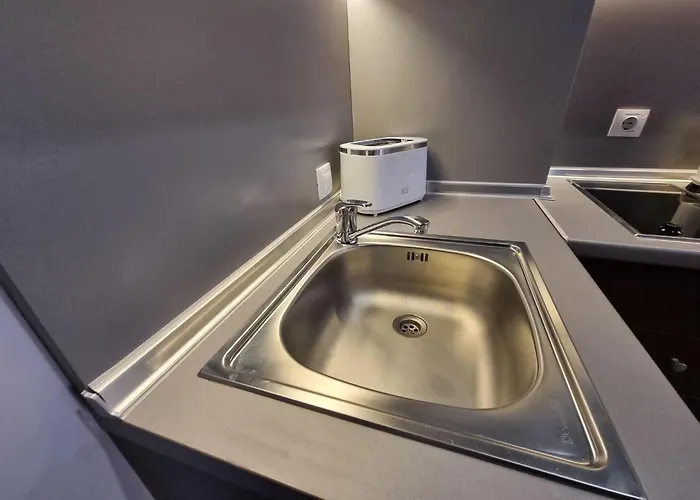 Mountain Paradise 2 - Quiet Cosy - Balcony, Wifi Lägenhet