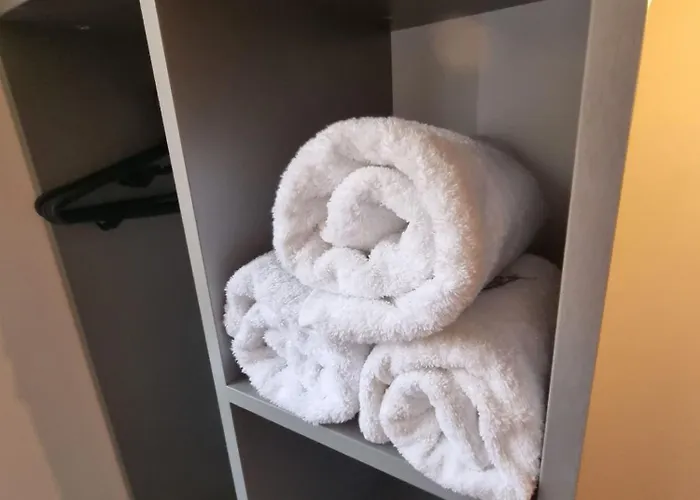 Mountain Paradise 2 - Quiet Cosy - Balcony, Wifi