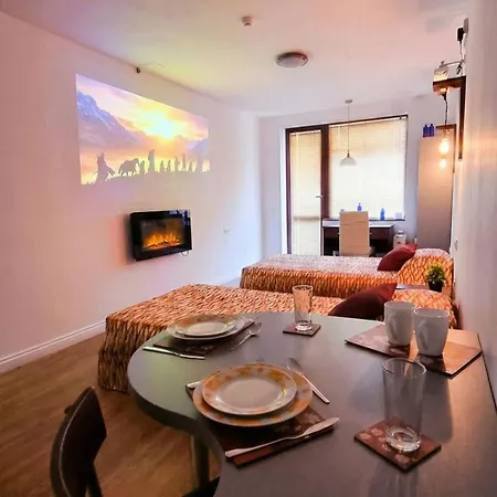 아파트 Mountain Paradise 2 - Quiet Cosy - Balcony, Wifi 반스코