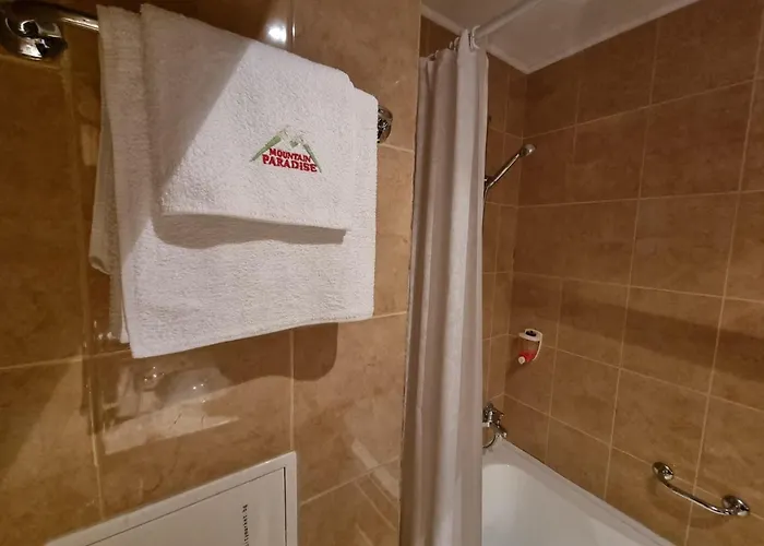 Mountain Paradise 2 - Quiet Cosy - Balcony, Wifi