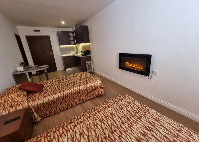 Mountain Paradise 2 - Quiet Cosy - Balcony, Wifi