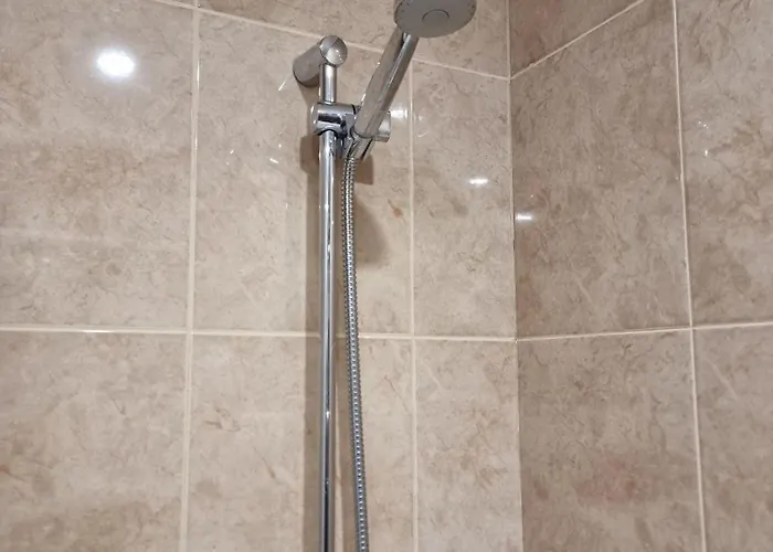 Mountain Paradise 2 - Quiet Cosy - Balcony, Wifi شقة